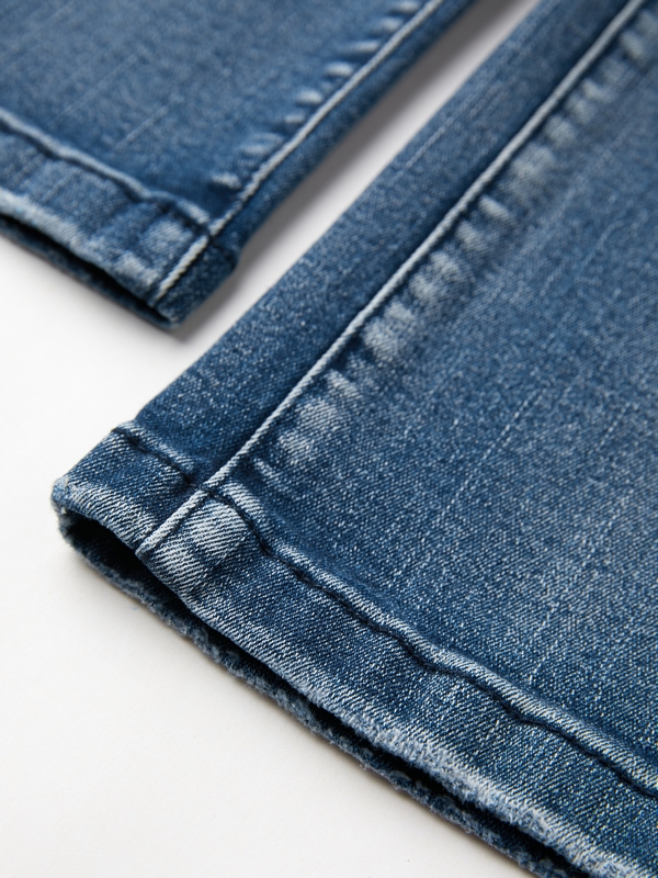 Vintage Denim Y2K Flare Leg Jeans-8