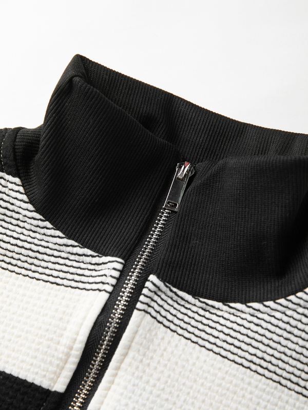 Men's Vintage Striped Half Zip Sweatshirt-2