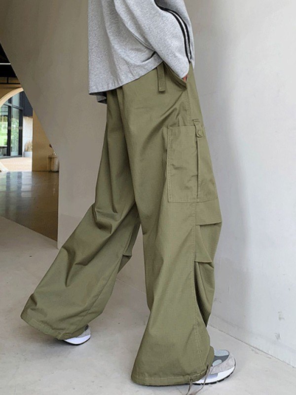 Men's Ruched Straight Leg Cargo Pants-2