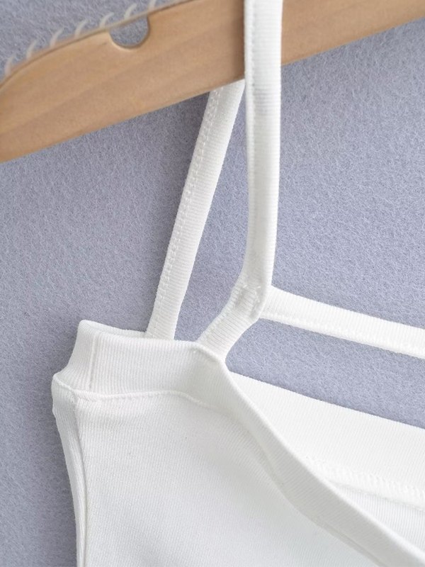 Hollow Out Crop Cami Top-4